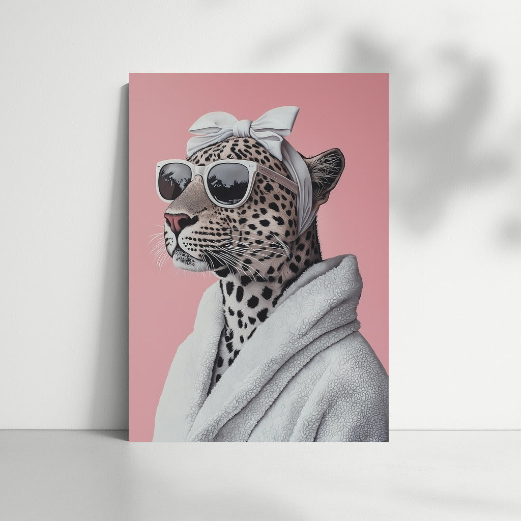 Chic and Spots: Leopard in Lounge Style