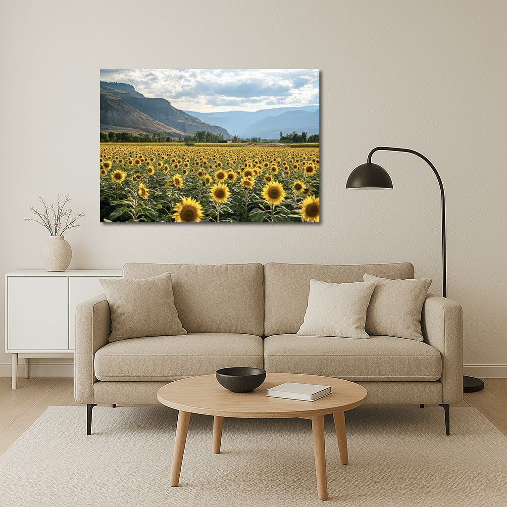 Golden Field: Beautiful Sunflowers Helianthus Varieties