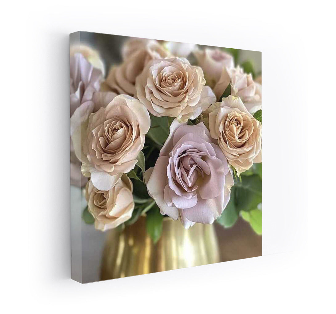 Pastel Rose Bouquet: Exquisite Flowers for Interior