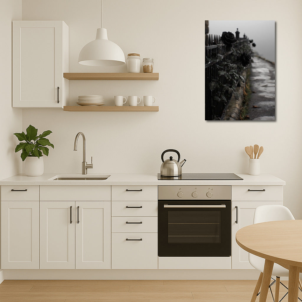 Black Roses: Mysterious Flowers for an Elegant Interior