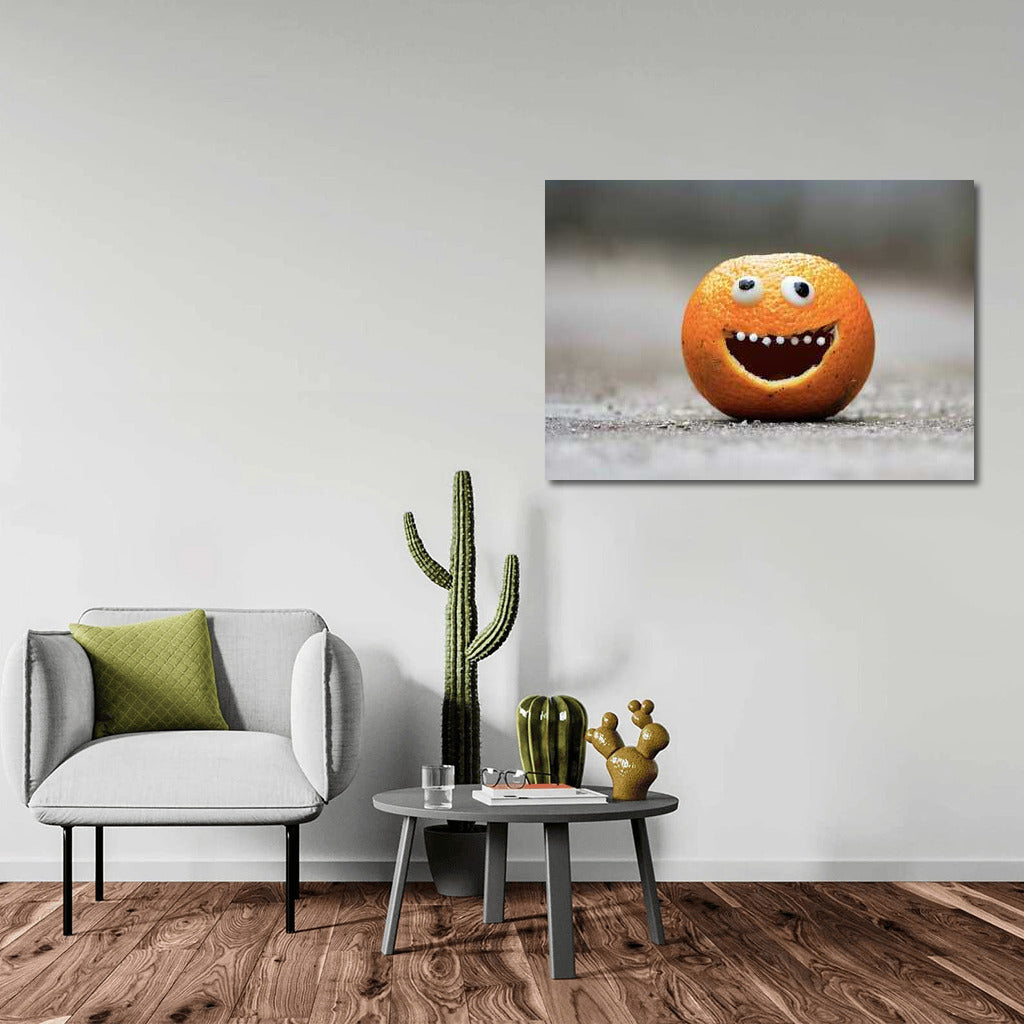 Juicy Smile: Bright Humor for Interior