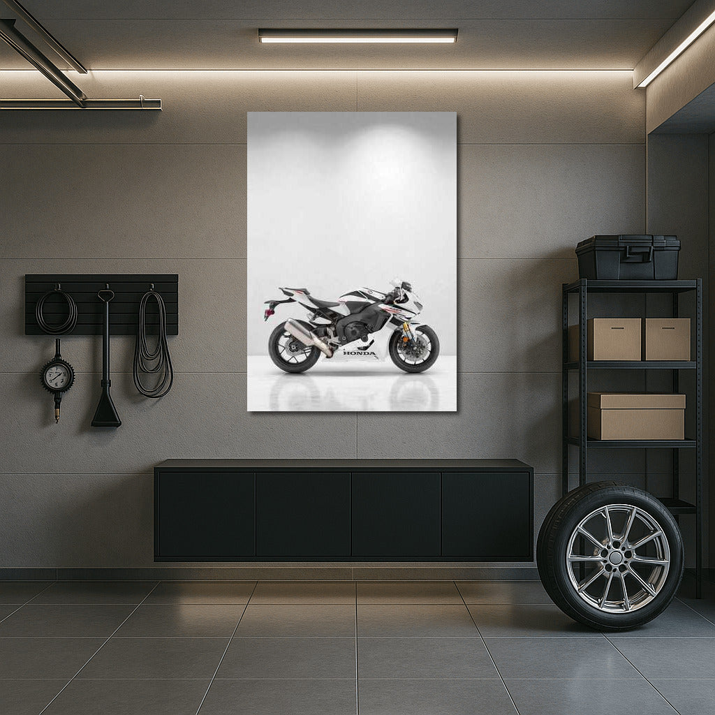 2025 Honda CBR 1000RR Performance: Minimalism and Power