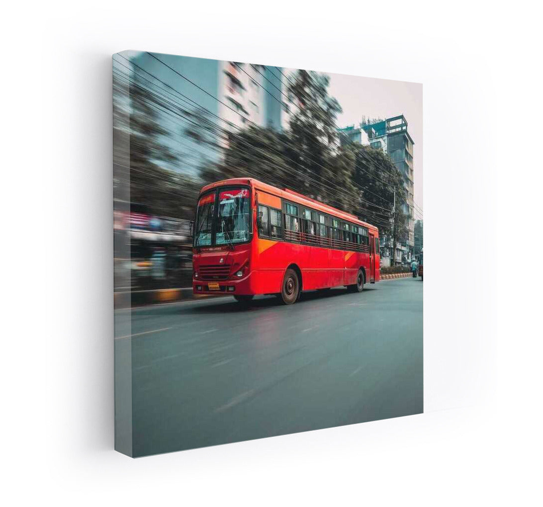 Red Bus in Urban Dynamics: Energy of Transport