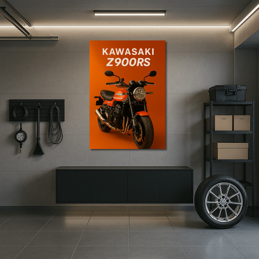 Kawasaki Z900RS: Classic and Power on the Wall