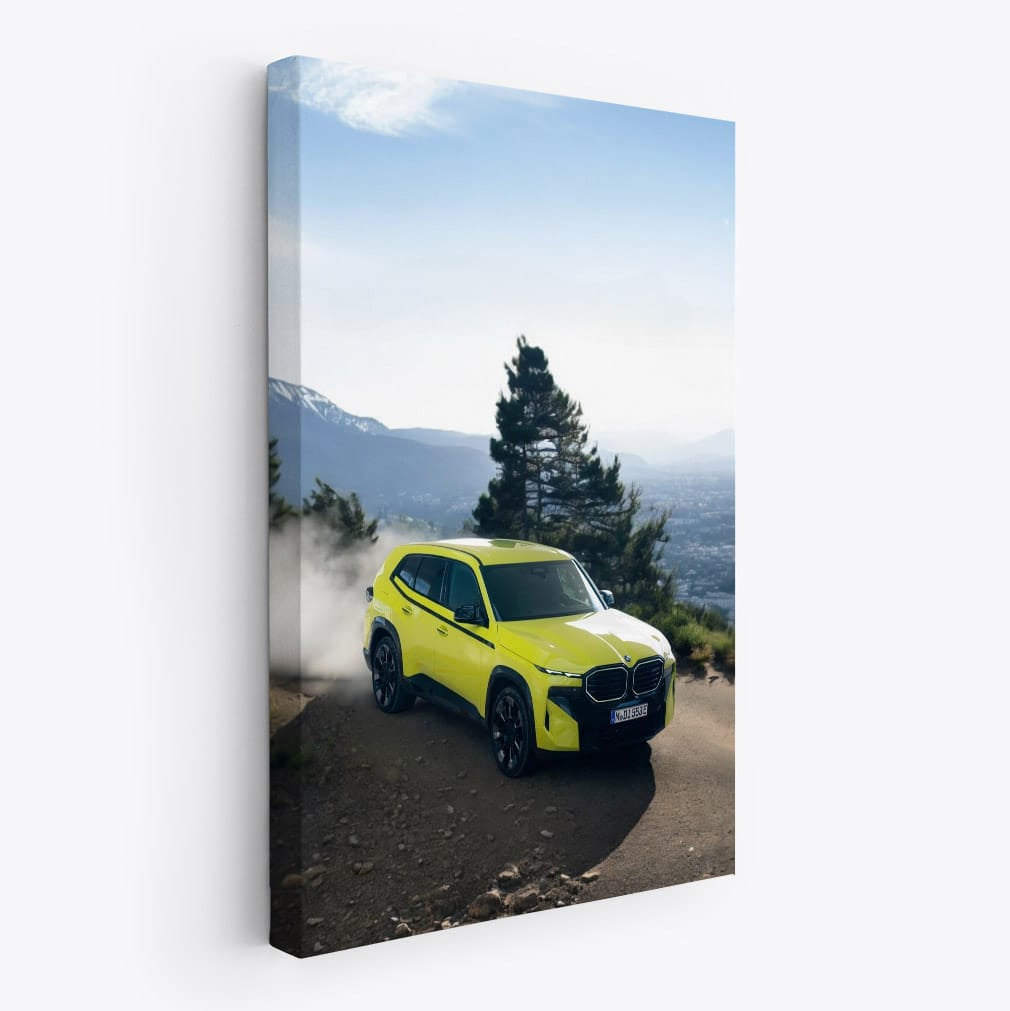 BMW XM 50e: Efficient and Powerful Hybrid Performance