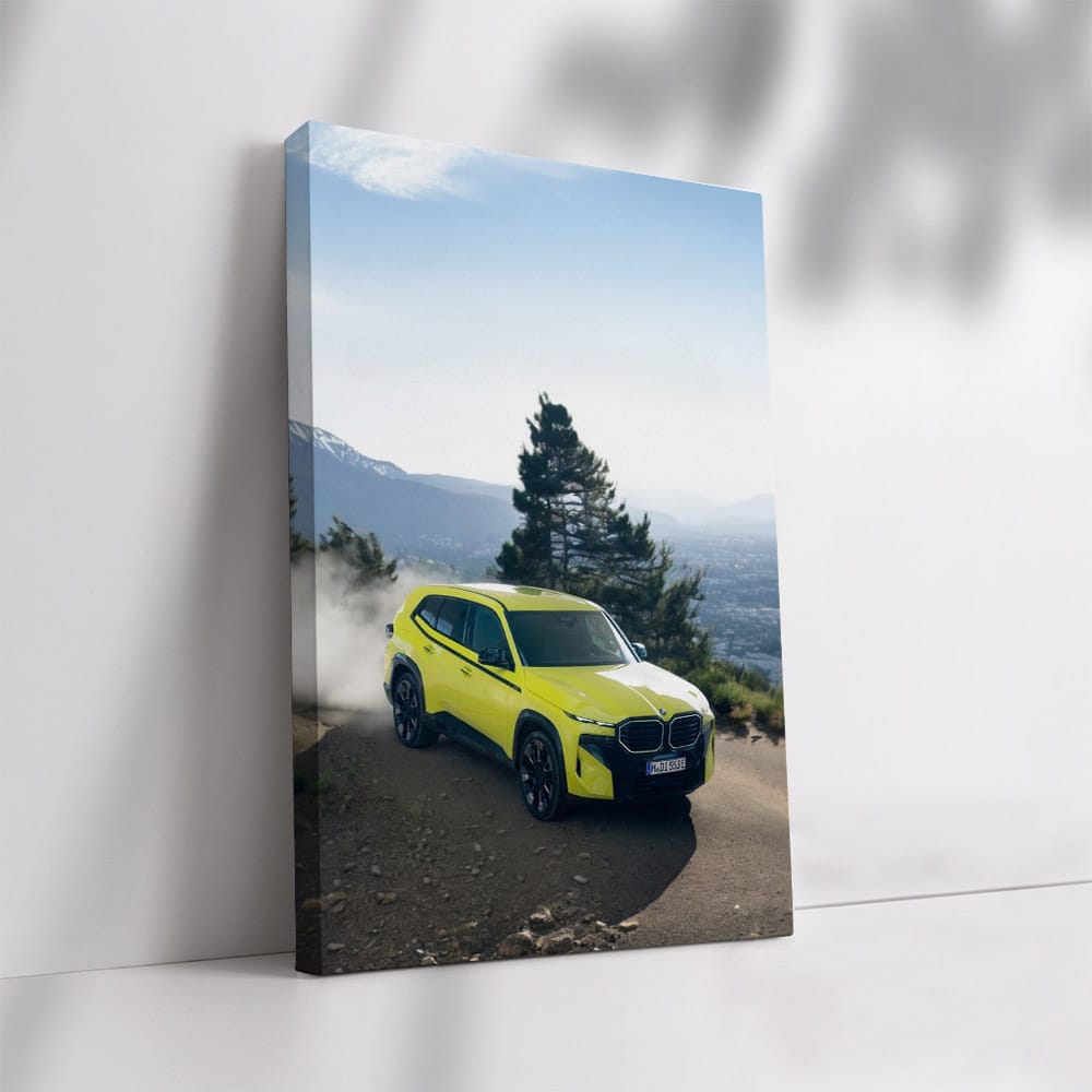 BMW XM 50e: Efficient and Powerful Hybrid Performance