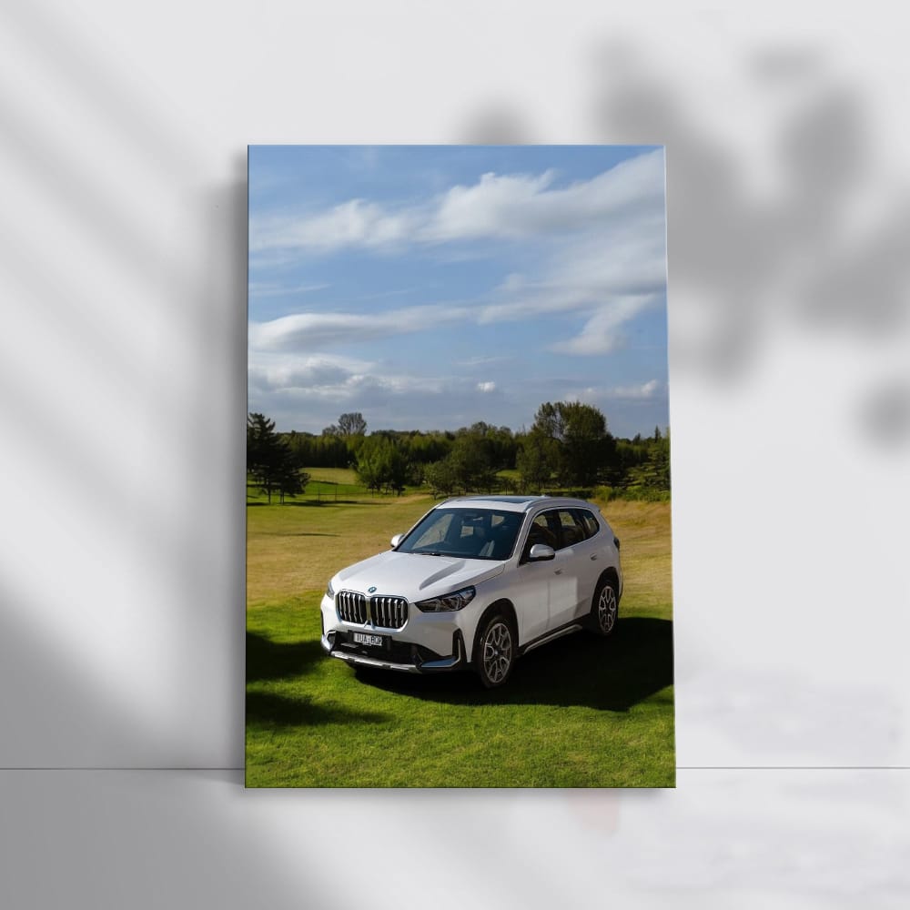 BMW iX1 White 3 - Sleek Electric Performance SUV