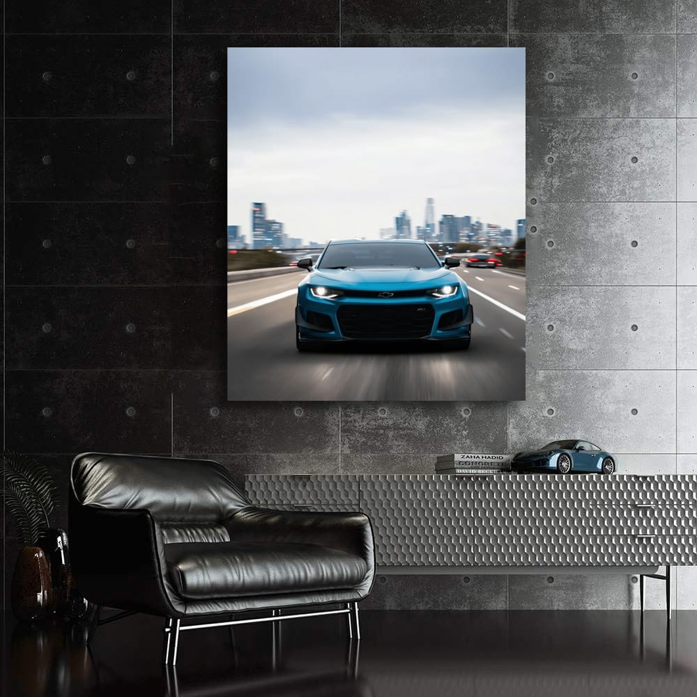 Chevrolet Camaro Roaming Big City - Bold and Powerful