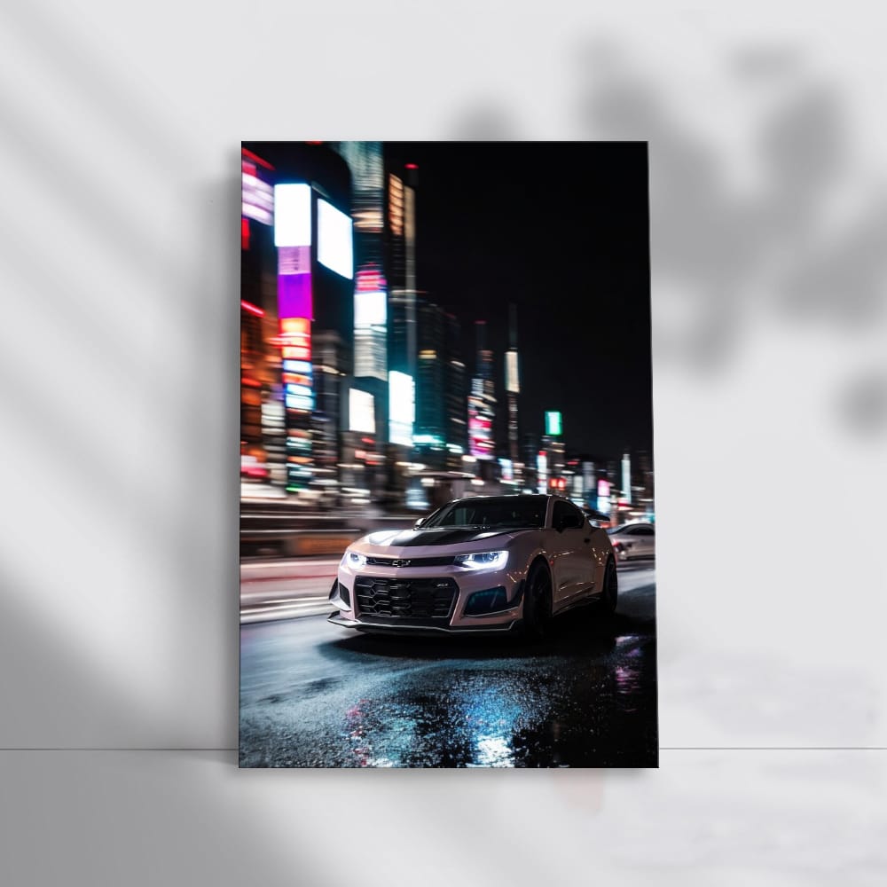 Chevrolet Camaro Roaming Night City - Power in Motion
