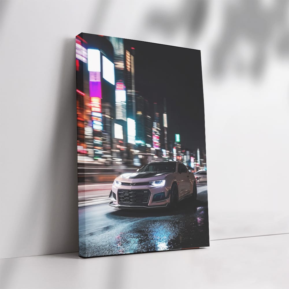 Chevrolet Camaro Roaming Night City - Power in Motion
