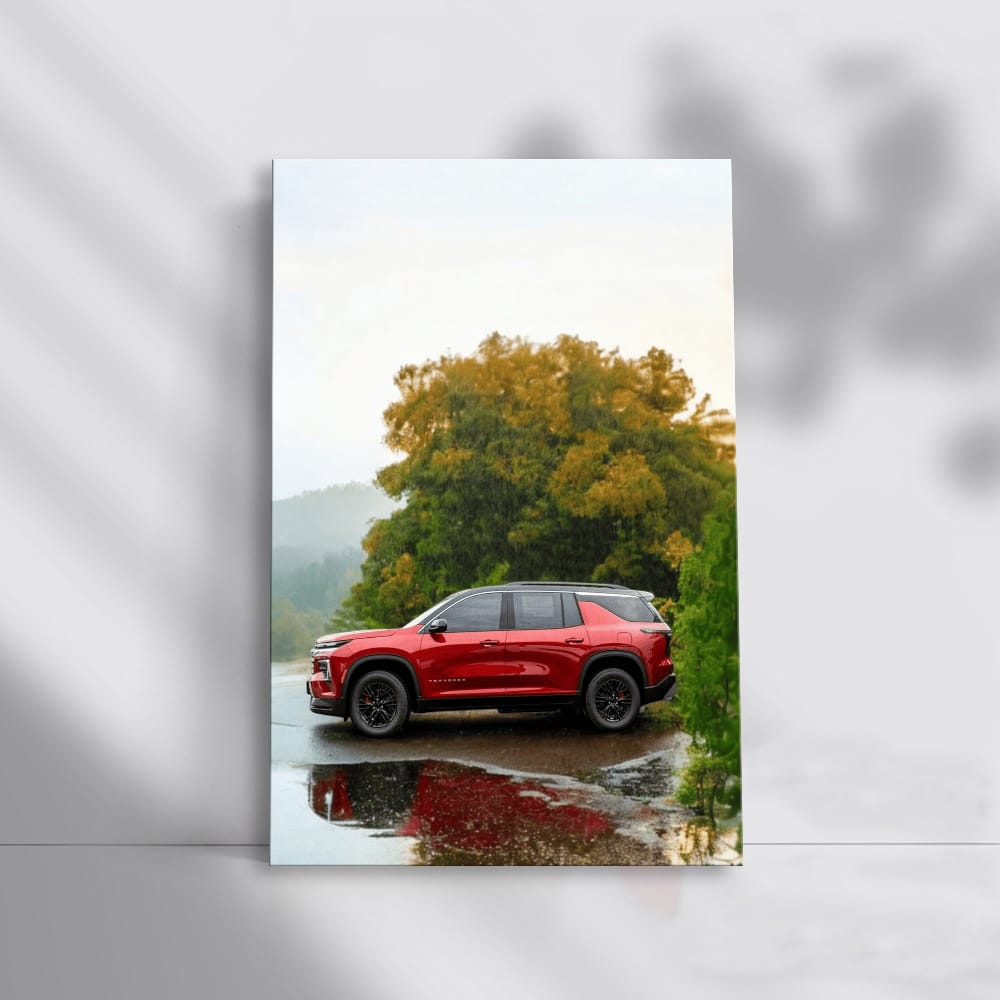 Chevrolet Traverse LT on an Autumn Drive - Spacious and Stylish