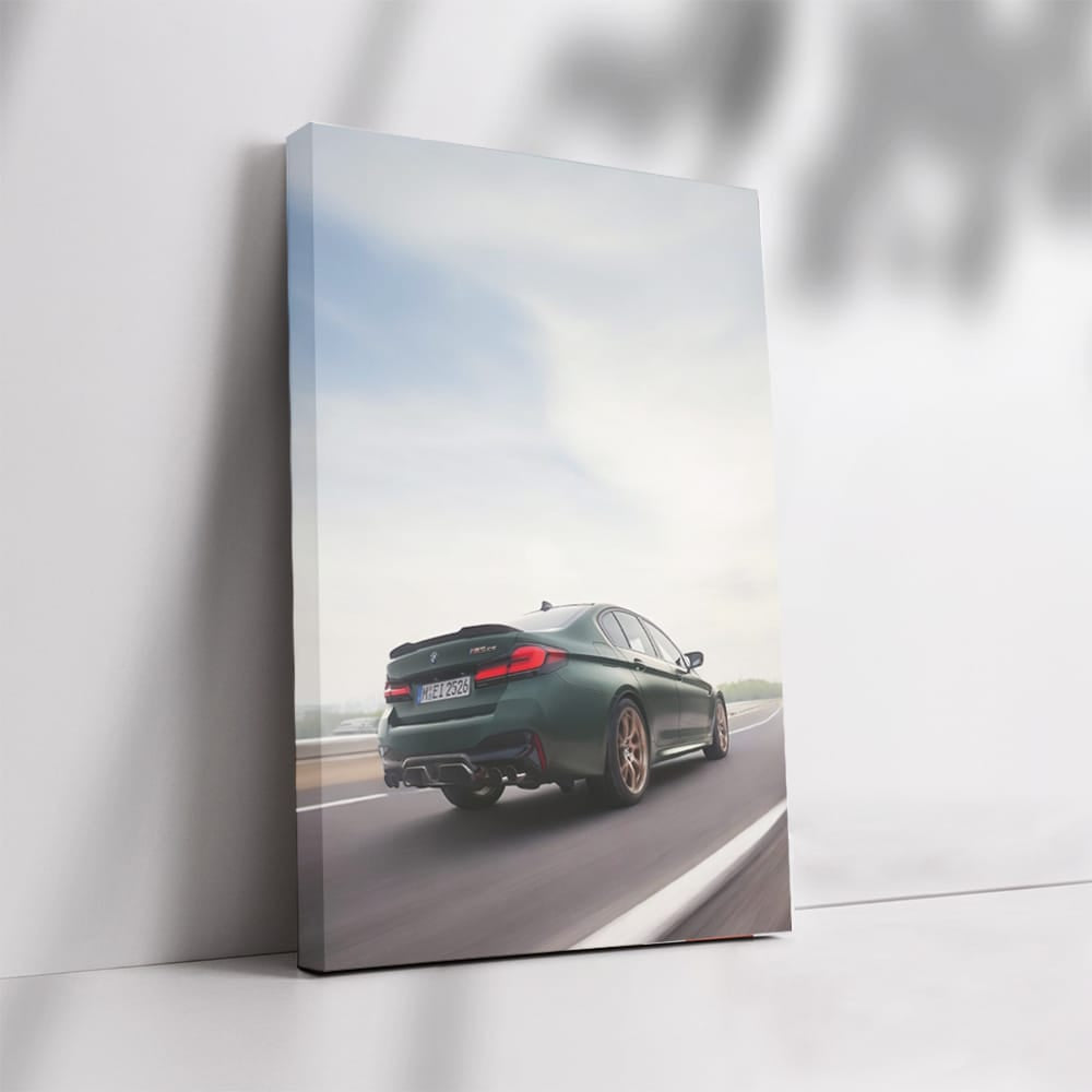 Dark Green BMW M5 CS F90 - Ultimate Driving Machine