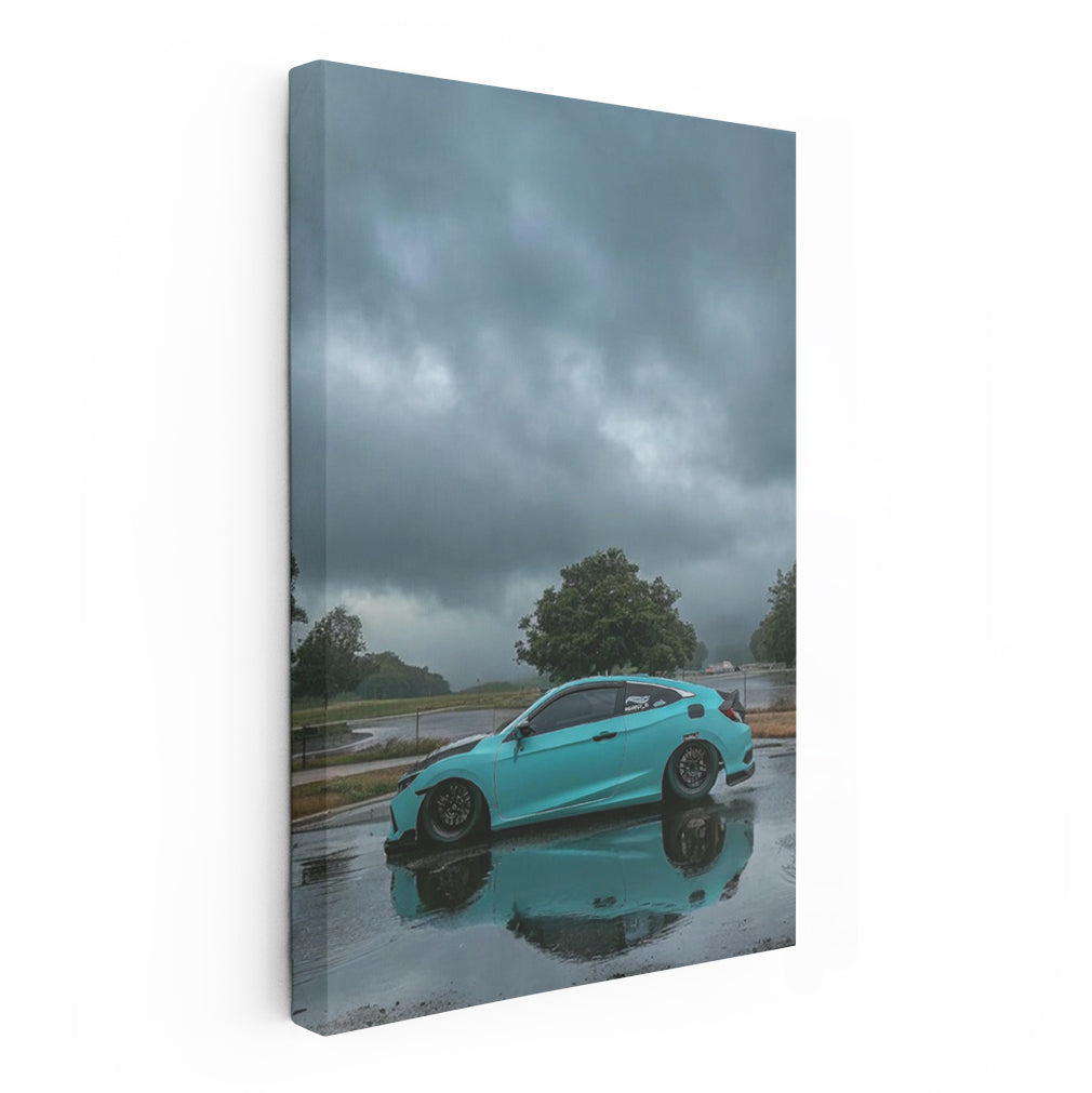 Honda Civic Under Cloudy Skies - Reliable and Stylish