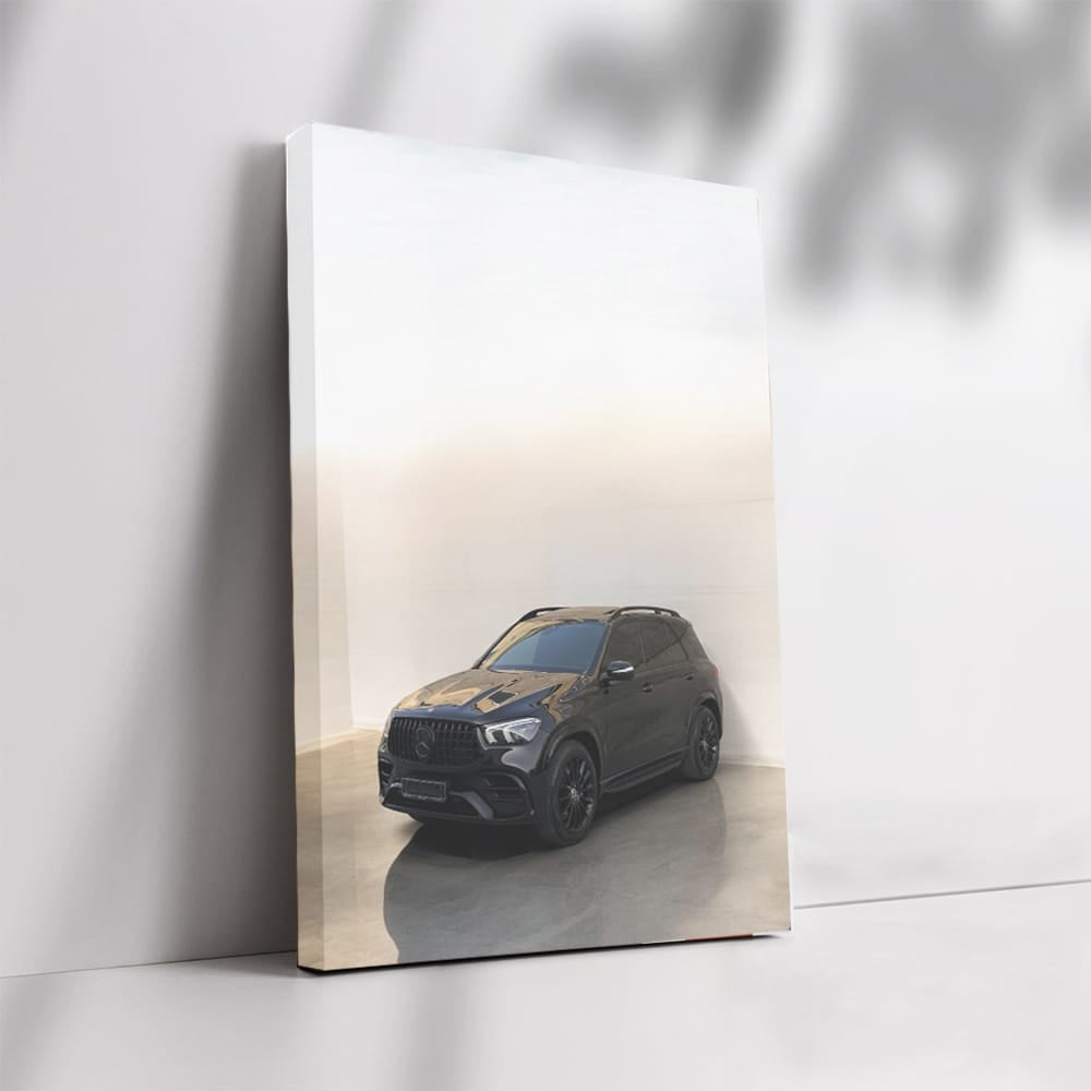 Black Mercedes-Benz GLE-Class 350 Parked - Sophisticated Elegance