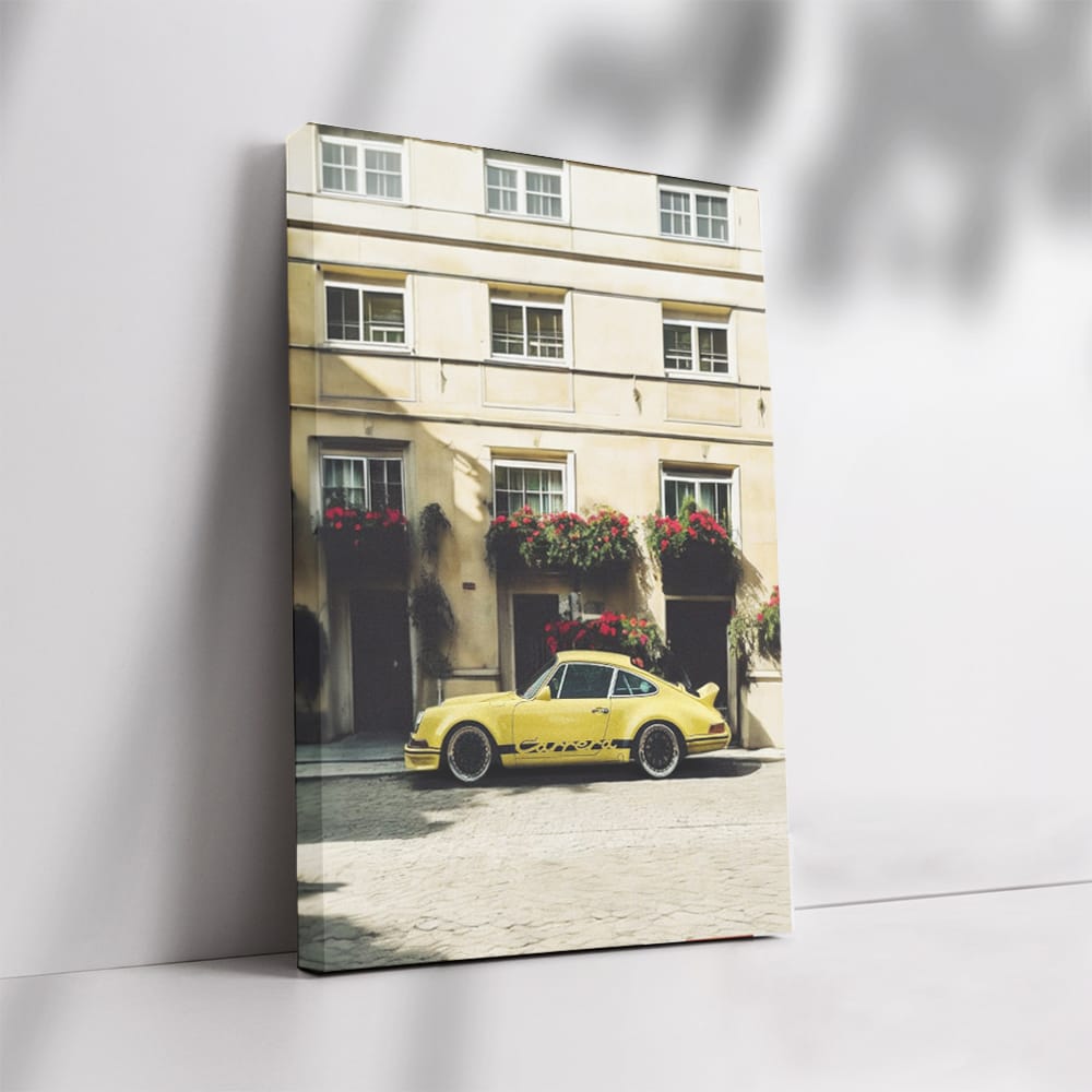 Classic 1973 Porsche 911 2.7 RS Lightweight - Iconic Speed