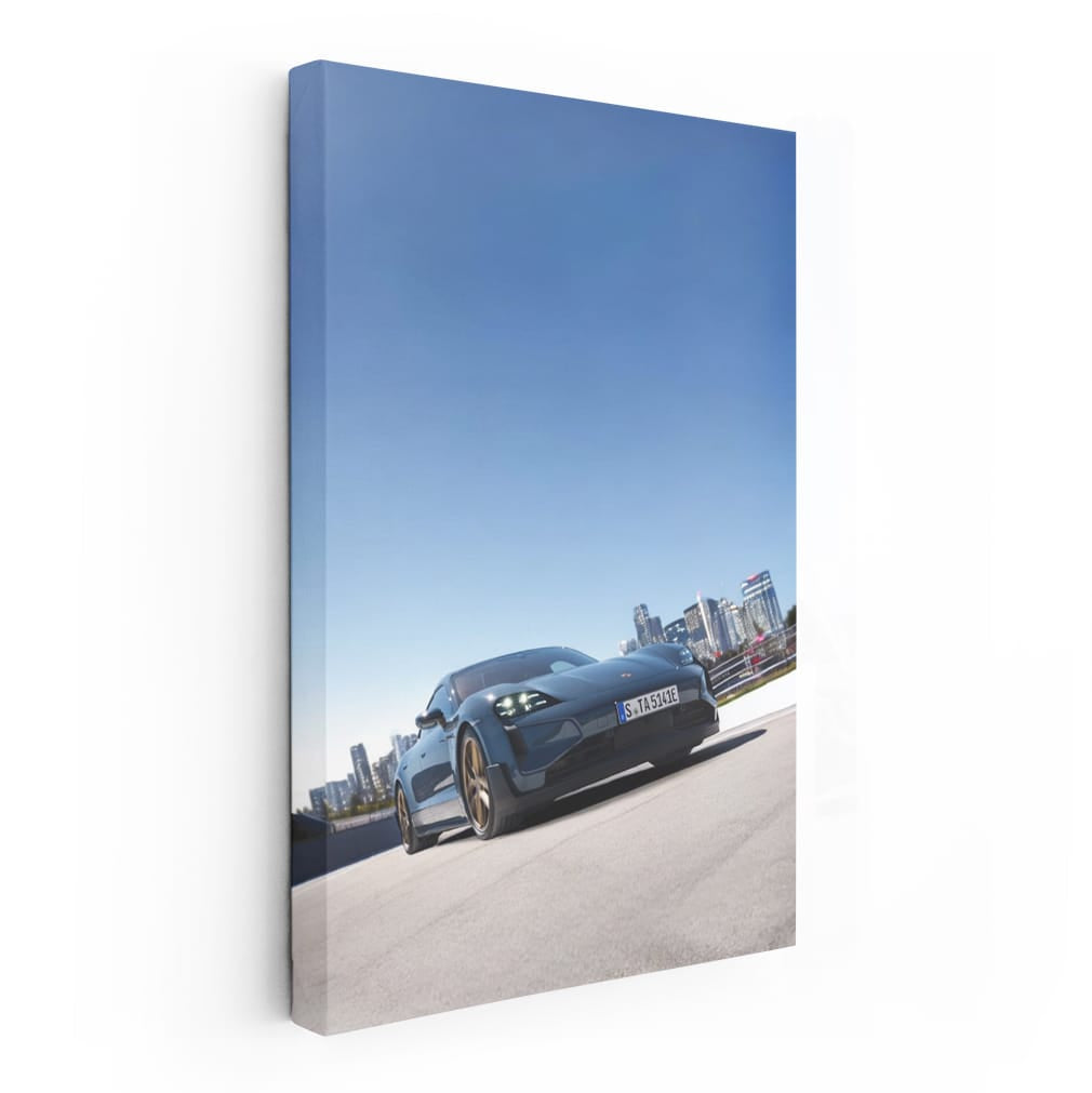 Porsche Cruising City - Classic Elegance and Power